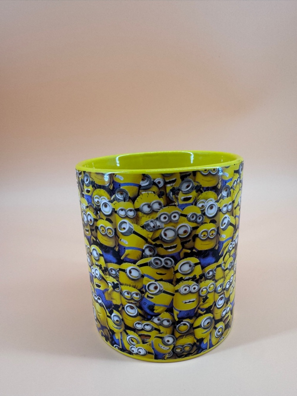 Despicable Me Minions Universal Studios Coffee Cup Mug 20oz - Picture 2 of 7